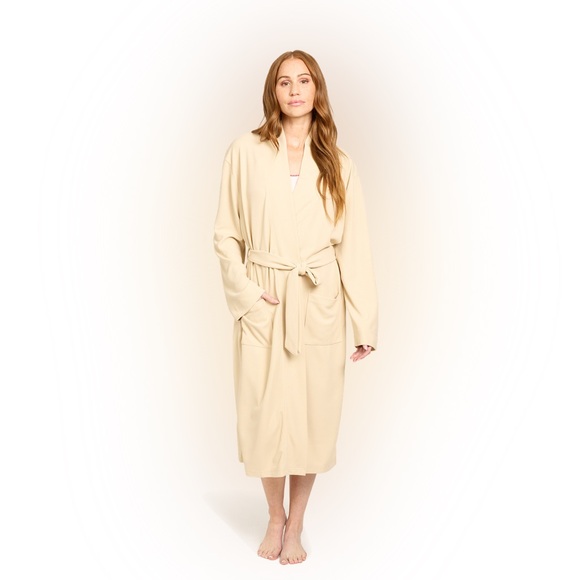 Line & Dot Beige Robe - Picture 1 of 6